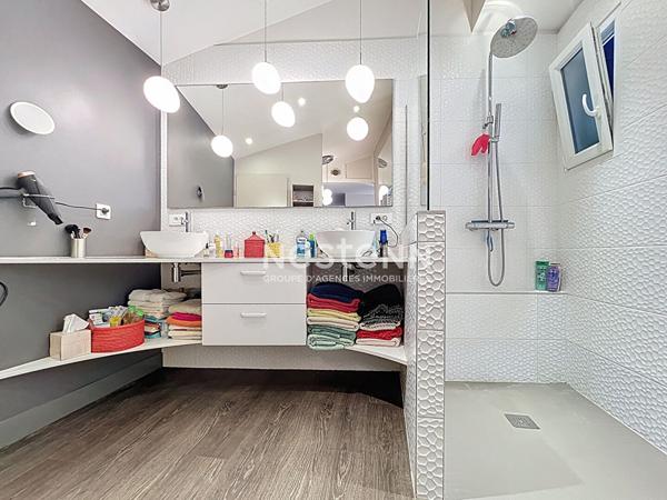 Maison de 300 m², 5 chambres à proximité des plages !