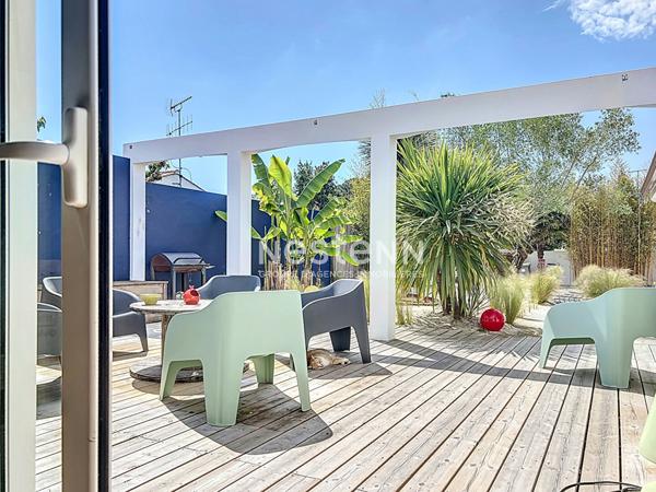 Maison de 300 m², 5 chambres à proximité des plages !