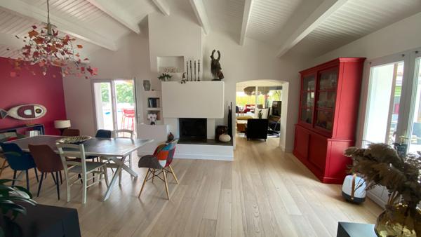 Maison de 300 m², 5 chambres à proximité des plages !