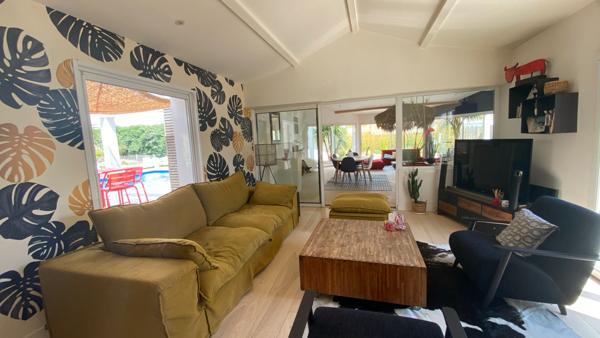 Maison de 300 m², 5 chambres à proximité des plages !