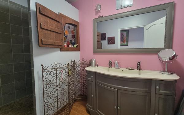 Appartement à vendre    6 pièces • 138 m2 Fontaines-sur-Saône