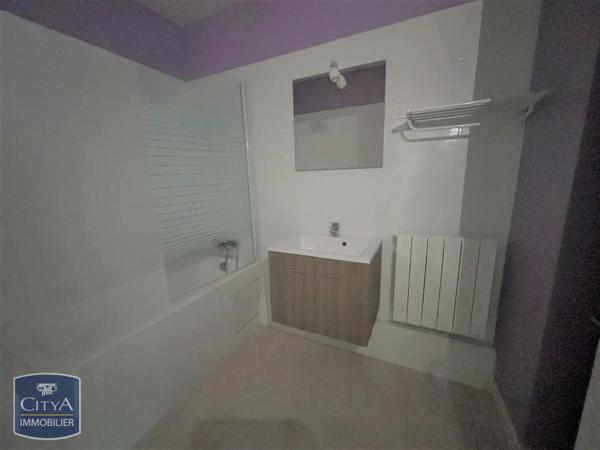 Appartement à louer 2 pièces 49.8m²