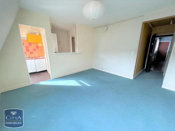 Appartement à louer 2 pièces 49.8m²