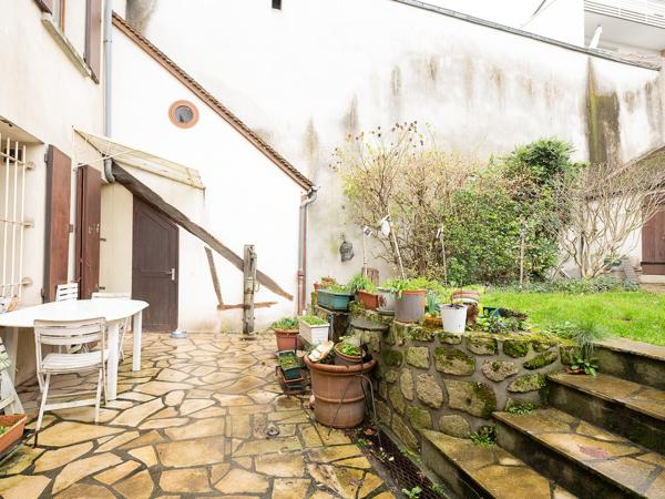 Maison 8 pièces - 189 m² Exclusivité efficity