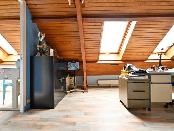 Maison 8 pièces - 189 m² Exclusivité efficity