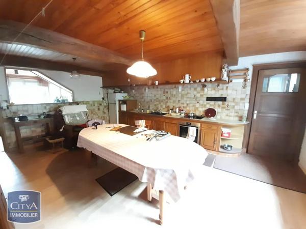 Vente maison 8 pièces de 288m²