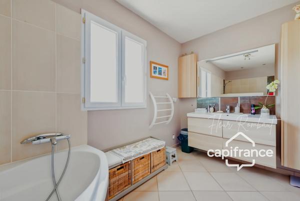 Grande maison 5 chambres avec sous-sol total centre Bois d’Arcy
