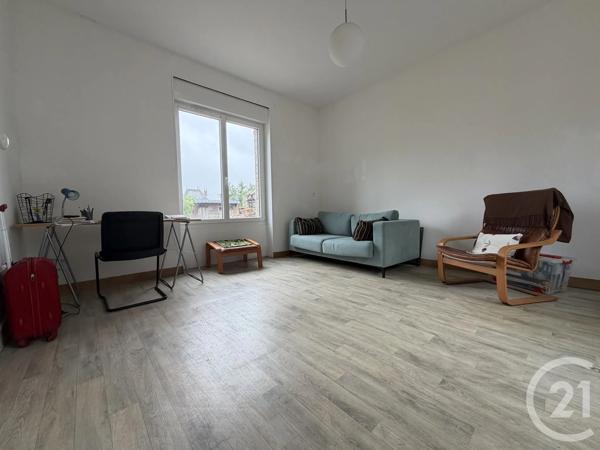 Maison à vendre  5 pièces - 82,11 m 2   RIVES D ANDAINE  - 61