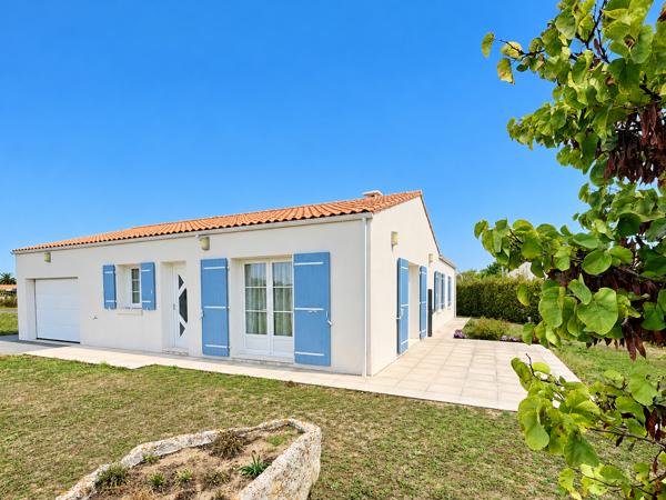 Maison
         5 pièces
        - 110 m² Exclusivité 416 000 €*