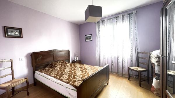Maison
         5 pièces
        - 110 m² Exclusivité 416 000 €*