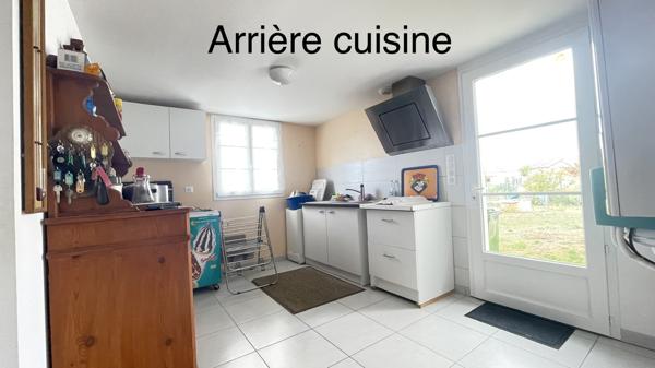 Maison
         5 pièces
        - 110 m² Exclusivité 416 000 €*