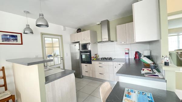 Maison
         5 pièces
        - 110 m² Exclusivité 416 000 €*