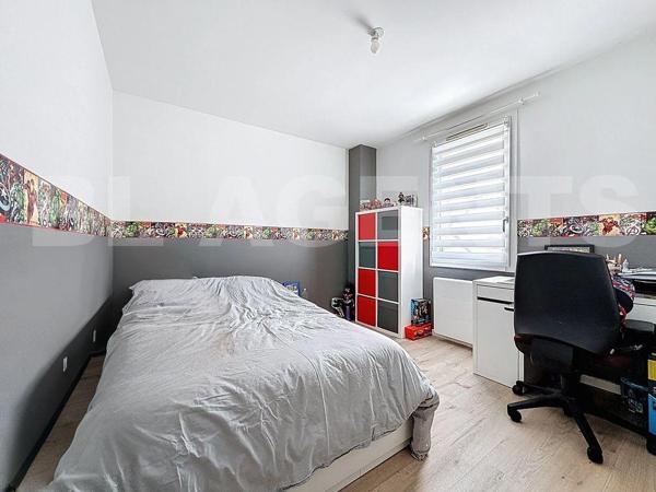 Chessy Bourg – Maison d’environ 110m2 – 4 chambres – Jardin - Garage