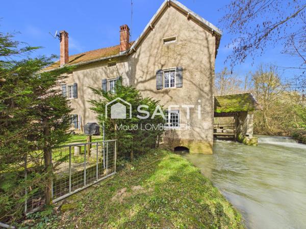Ancien moulin à eau du XVIII ème siècle