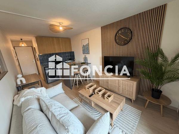 Location Studio meublé 18.76 m² - 41 AVENUE D'ARES Bordeaux 33200