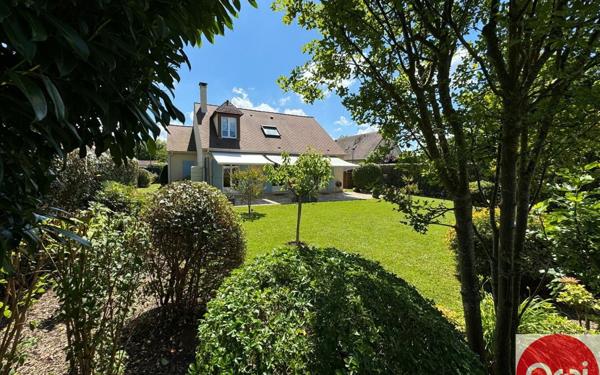 Maison à vendre    5 pièces • 148 m2 Mandres-les-Roses