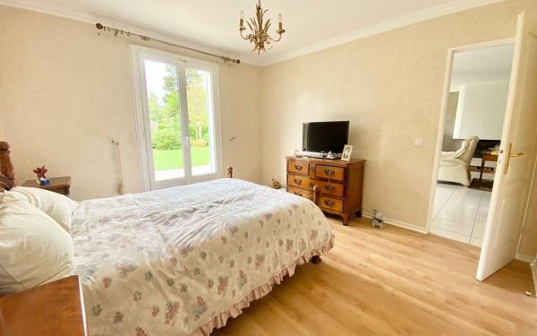 Maison à vendre    5 pièces • 148 m2 Mandres-les-Roses