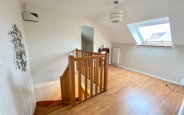 Maison à vendre    5 pièces • 148 m2 Mandres-les-Roses