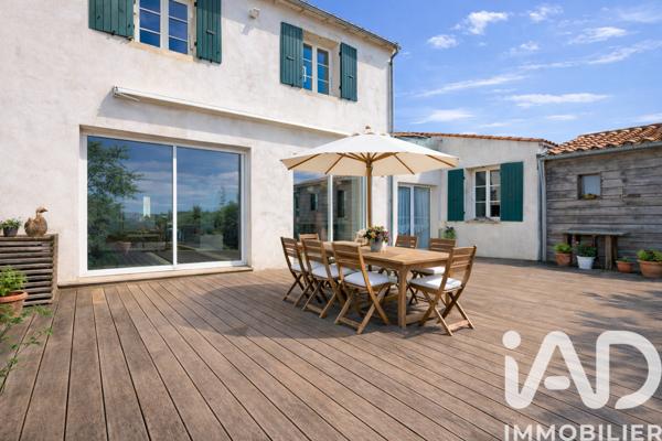 Maison à vendre 7 pièces 145 m² Saint-Clément-des-Baleines
