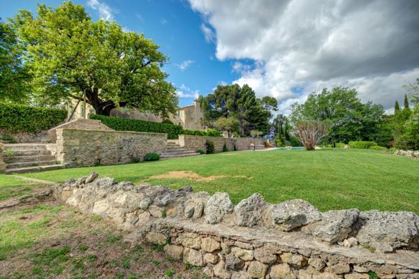 Vente Maison de luxe Aix-en-Provence 12 Pièces 1300 m²