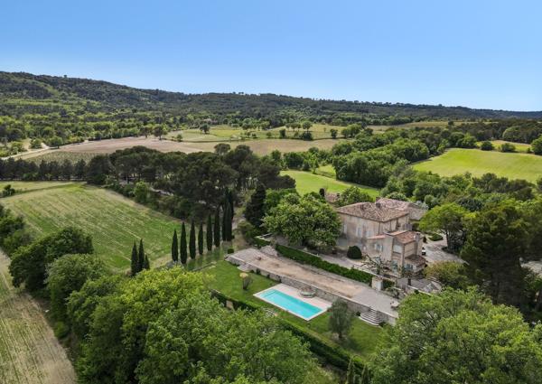 Vente Maison de luxe Aix-en-Provence 12 Pièces 1300 m²