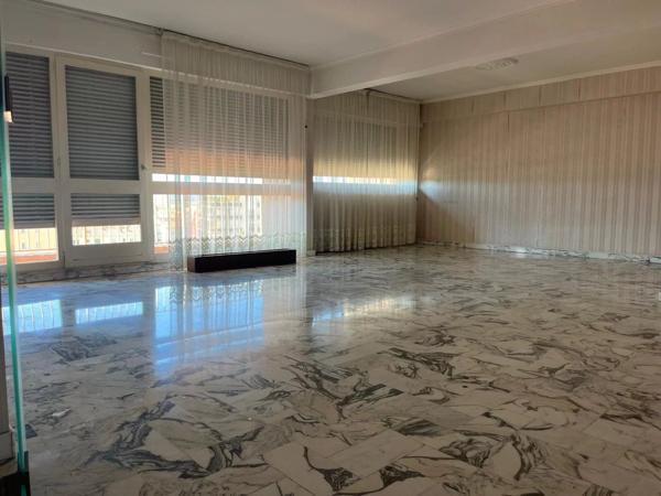 Vente Appartement 5 pièces 126 m2 à Perpignan