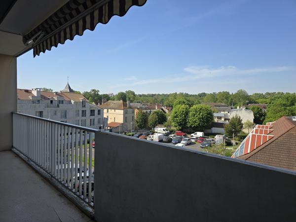 À vendre - T3, 3 pièces situé à Crosne (91560)