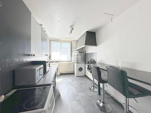 CHAVILLE - Etang de Brisemiche - Beau 3 pièces avec balcon 345 000 € **  - Référence  751-C