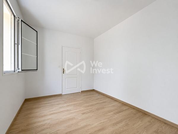 Villa familiale d'exception – 217 m², parc arboré de 5 010 m², piscine, jacuzzi et sauna, à 5 minutes du centre de Laval
