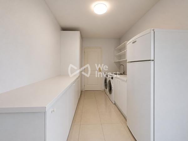 Villa familiale d'exception – 217 m², parc arboré de 5 010 m², piscine, jacuzzi et sauna, à 5 minutes du centre de Laval