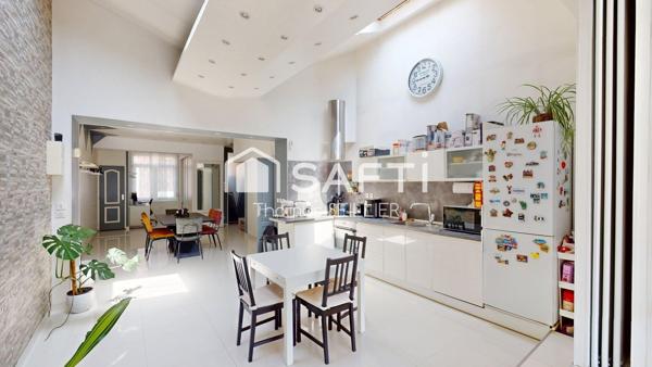 ROUBAIX – MAISON 1930 RÉNOVÉE, 3 CHAMBRES, BUREAU ET JARDIN DE 150 M²