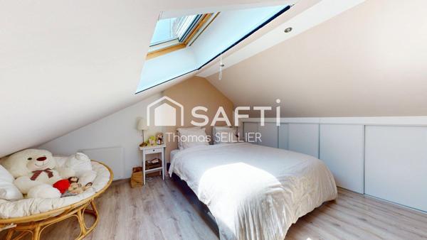 ROUBAIX – MAISON 1930 RÉNOVÉE, 3 CHAMBRES, BUREAU ET JARDIN DE 150 M²