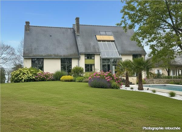 À vendre - Maison individuelle, 7 pièces située à Rochecorbon (37210)