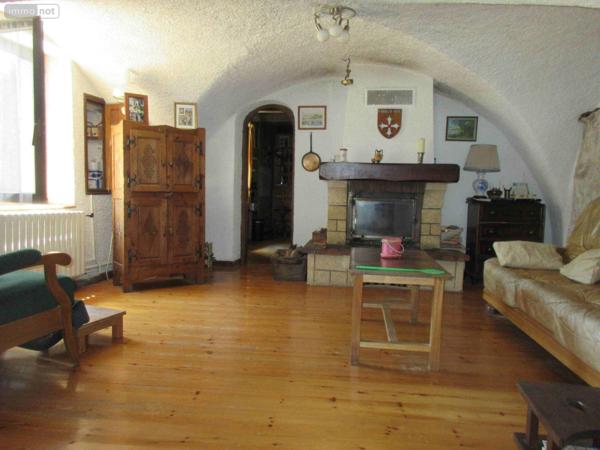 Maison à vendre à Eygliers dans lesHautes-Alpes (05600), ref : 118217   
La Goavie