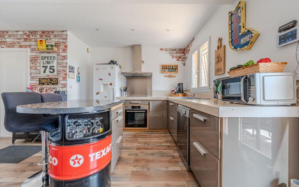 Maison à vendre    4 pièces • 78,42 m2 Bellegarde