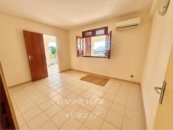 🔑 Maison à louer 7 pièces LE LAMENTIN (972)