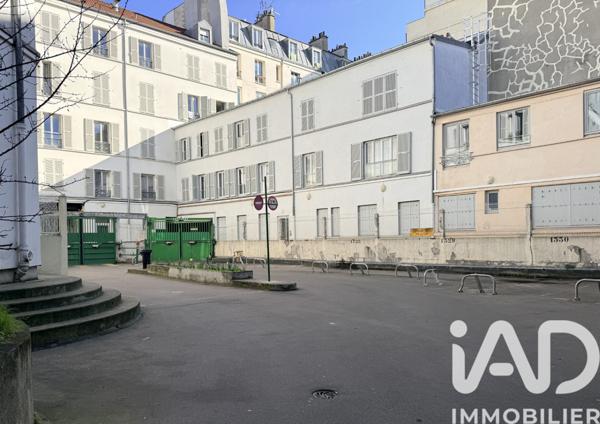 Parking à vendre 300 m² Paris 18