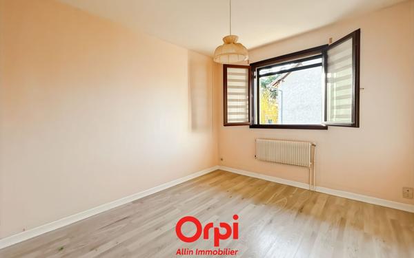 Maison à vendre    4 pièces •  Domérat