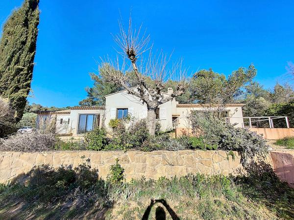 Le Castellet Maison de 4 pièces de 113 m² sur terrain de 5660 m²