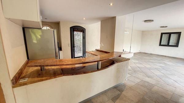 Le Castellet Maison de 4 pièces de 113 m² sur terrain de 5660 m²