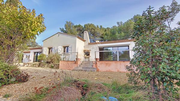 Le Castellet Maison de 4 pièces de 113 m² sur terrain de 5660 m²