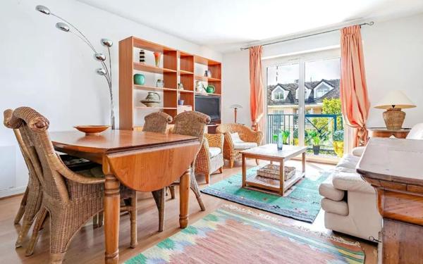 Appartement à vendre    3 pièces • 74,03 m2 Antony