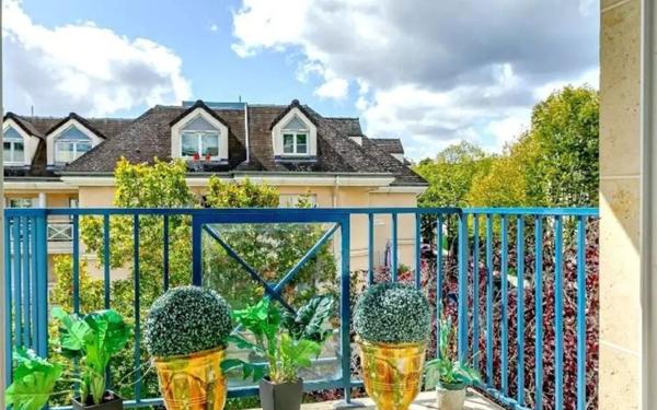 Appartement à vendre    3 pièces • 74,03 m2 Antony