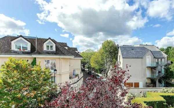 Appartement à vendre    3 pièces • 74,03 m2 Antony