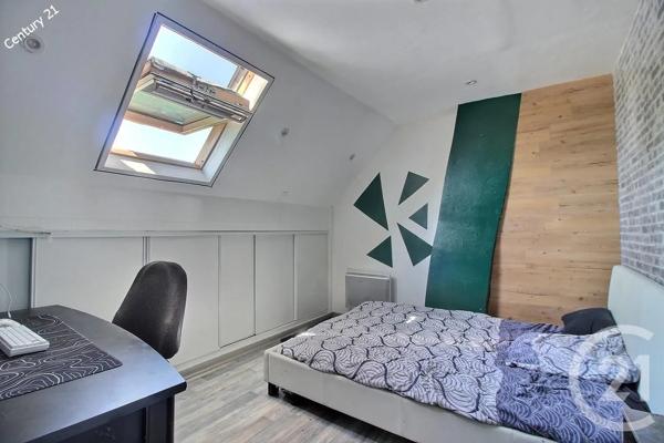 Maison à vendre  5 pièces - 107 m 2   CHATEAU THIERRY  - 02