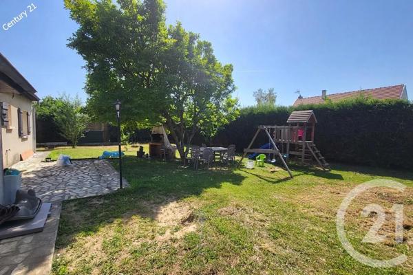 Maison à vendre  5 pièces - 107 m 2   CHATEAU THIERRY  - 02