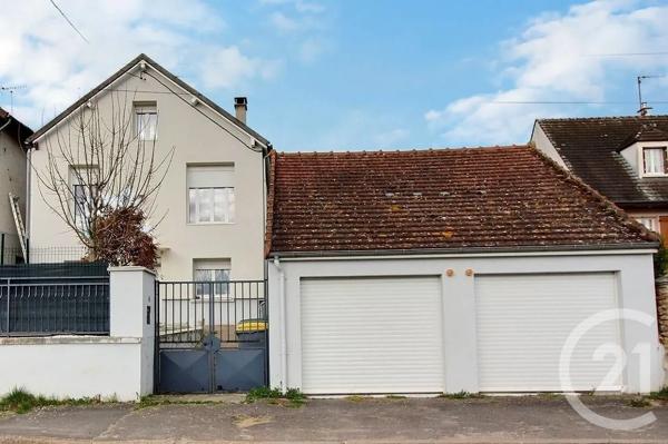 Maison à vendre  5 pièces - 107 m 2   CHATEAU THIERRY  - 02