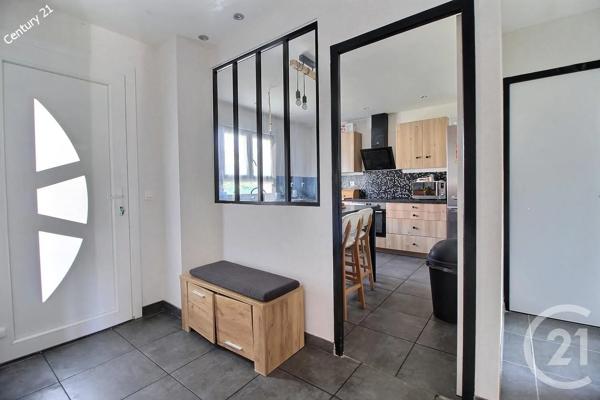Maison à vendre  5 pièces - 107 m 2   CHATEAU THIERRY  - 02