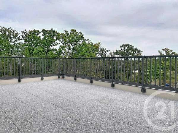 Appartement F3 à vendre  3 pièces - 69,54 m 2   COMPIEGNE  - 60