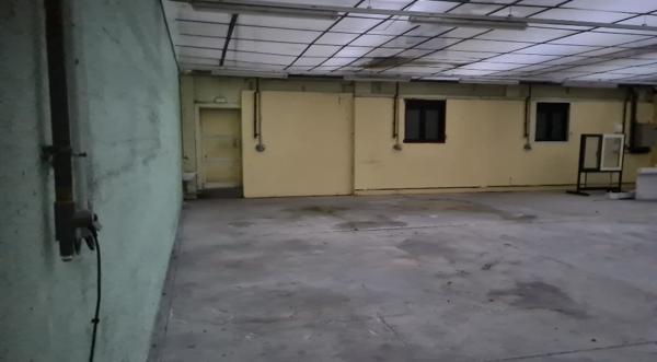 Local Commercial
         2 pièces
        - 651 m² 185 000 € *